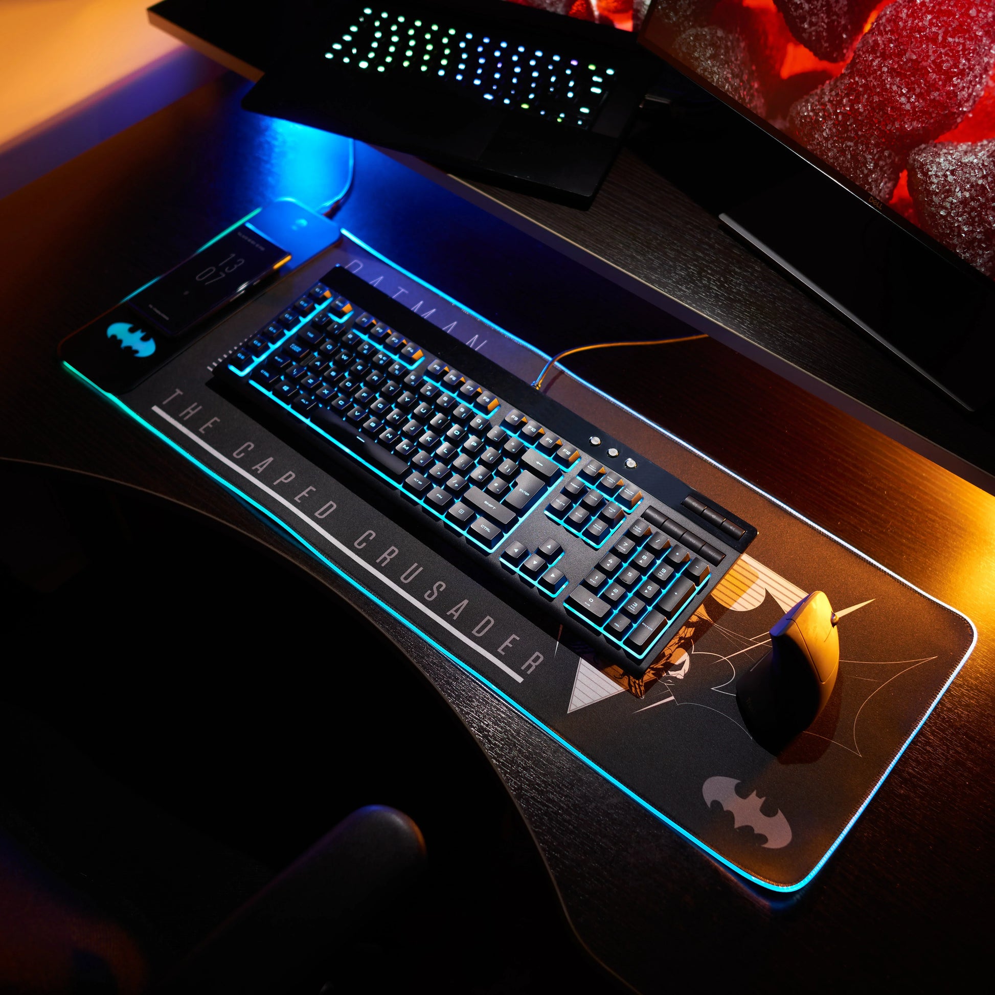XXL Mouse Mats & Mobile Charger (Batman, Superman & Harry Potter) - AhhKillEz Shop