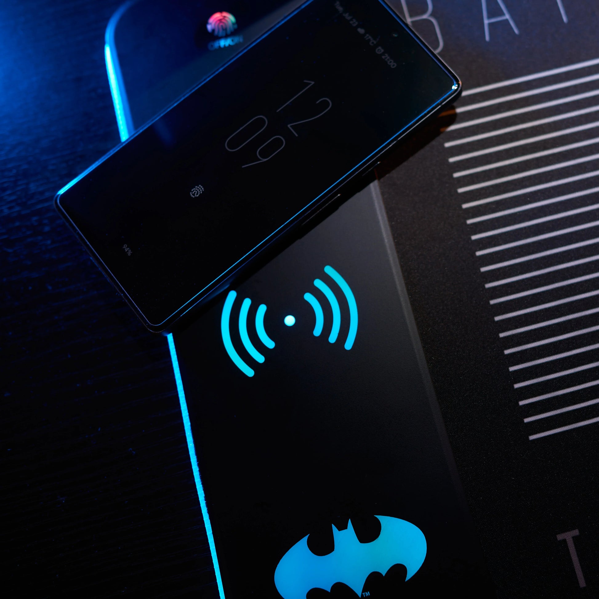 XXL Mouse Mats & Mobile Charger (Batman, Superman & Harry Potter) - AhhKillEz Shop